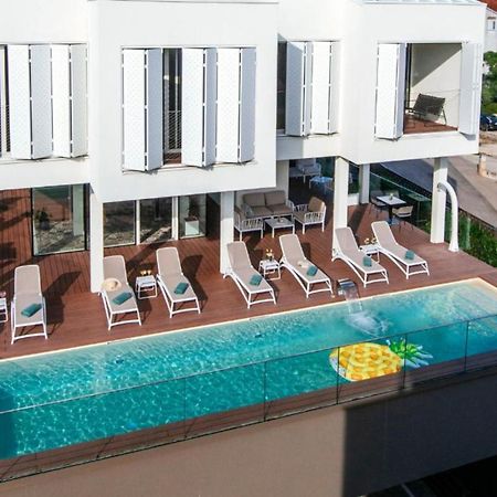 Dedaj Resort - Villa Auri Zara Esterno foto