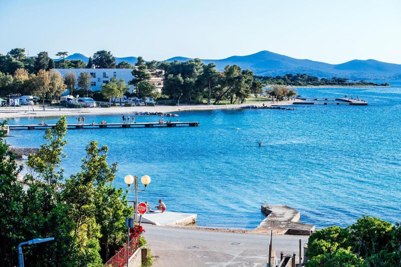 Dedaj Resort - Villa Auri Zara Esterno foto